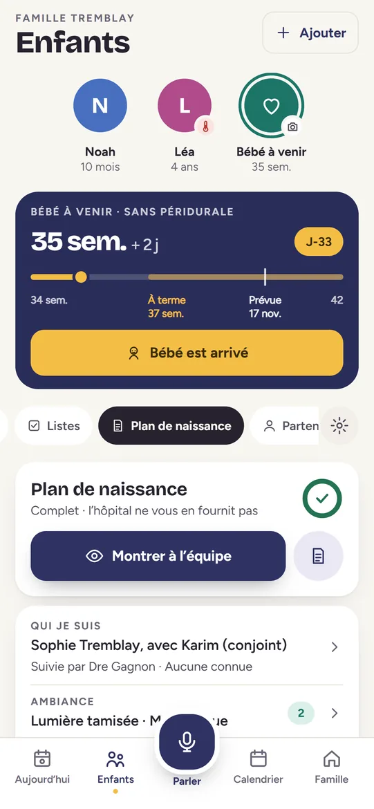 Écran Enfants : le bébé à venir à 35 semaines et 2 jours, date prévue le 13 novembre, puis le plan de naissance complété avec le bouton Montrer à l’équipe.